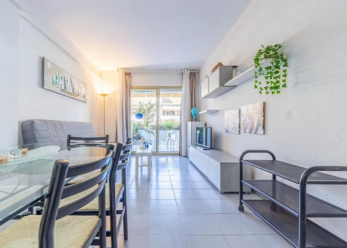 Golf Sant Jordi By Interhome דירה
