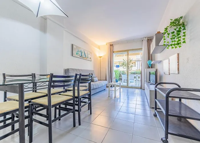 Golf Sant Jordi By Interhome דירה